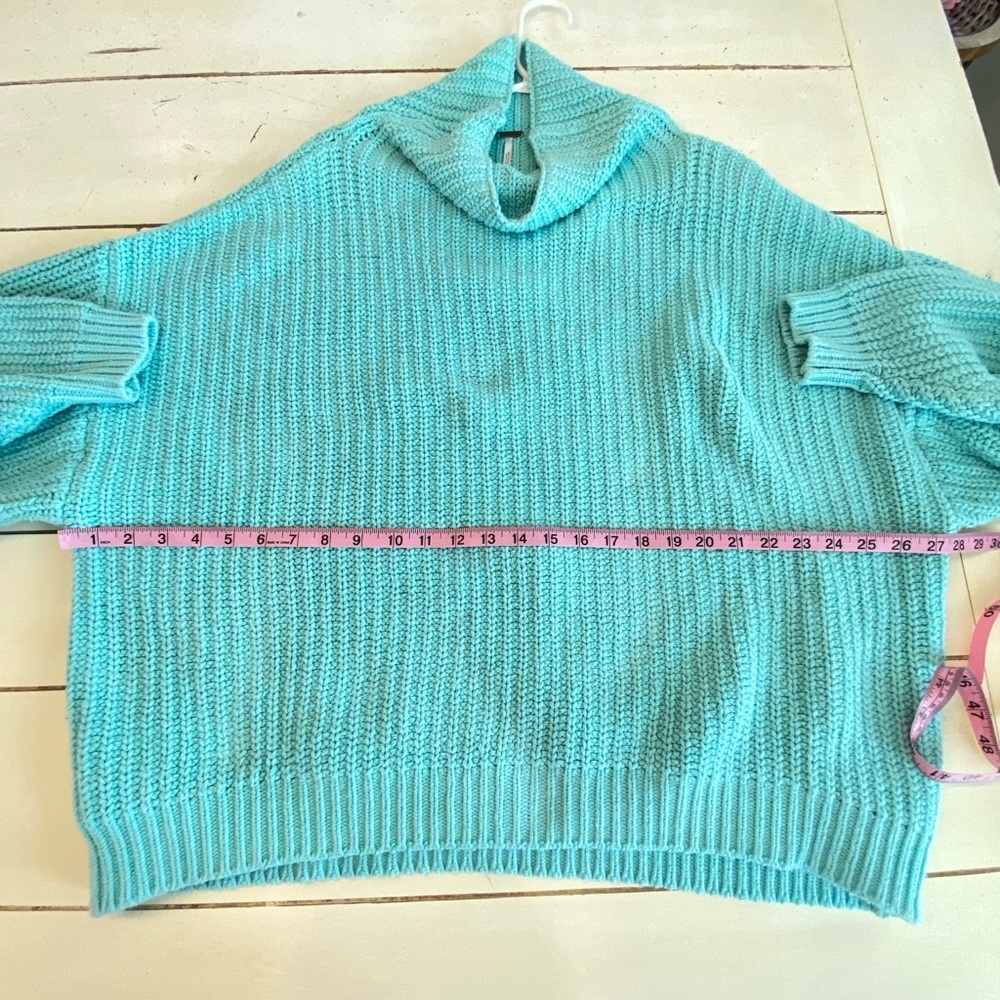 Free People Slouchy Sweater Women’s Small Mint Green Oversized - Picture 8 of 8